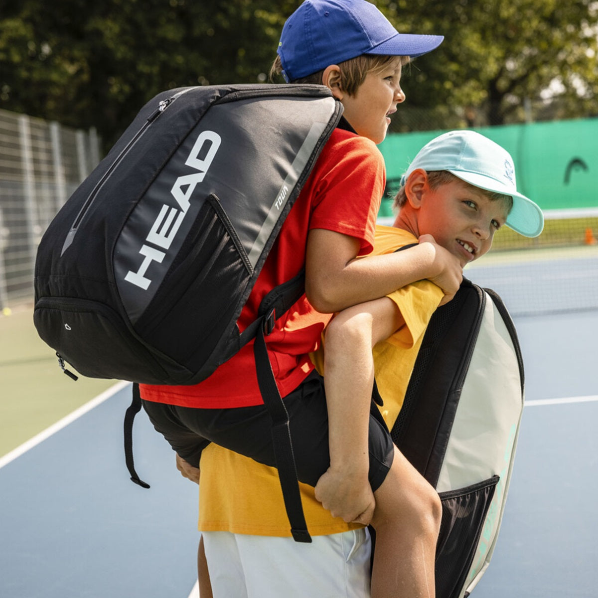 260654 Head Tour Tennis Backpack 25L (Black/White)
