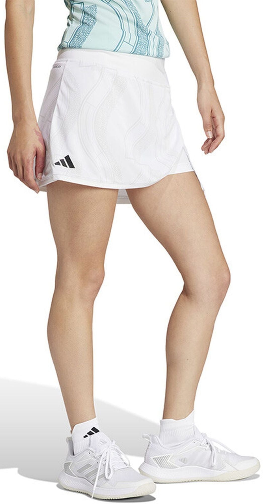 IT6573 Adidas Women's Club Graphic Tennis Skirt (White/Grey One)