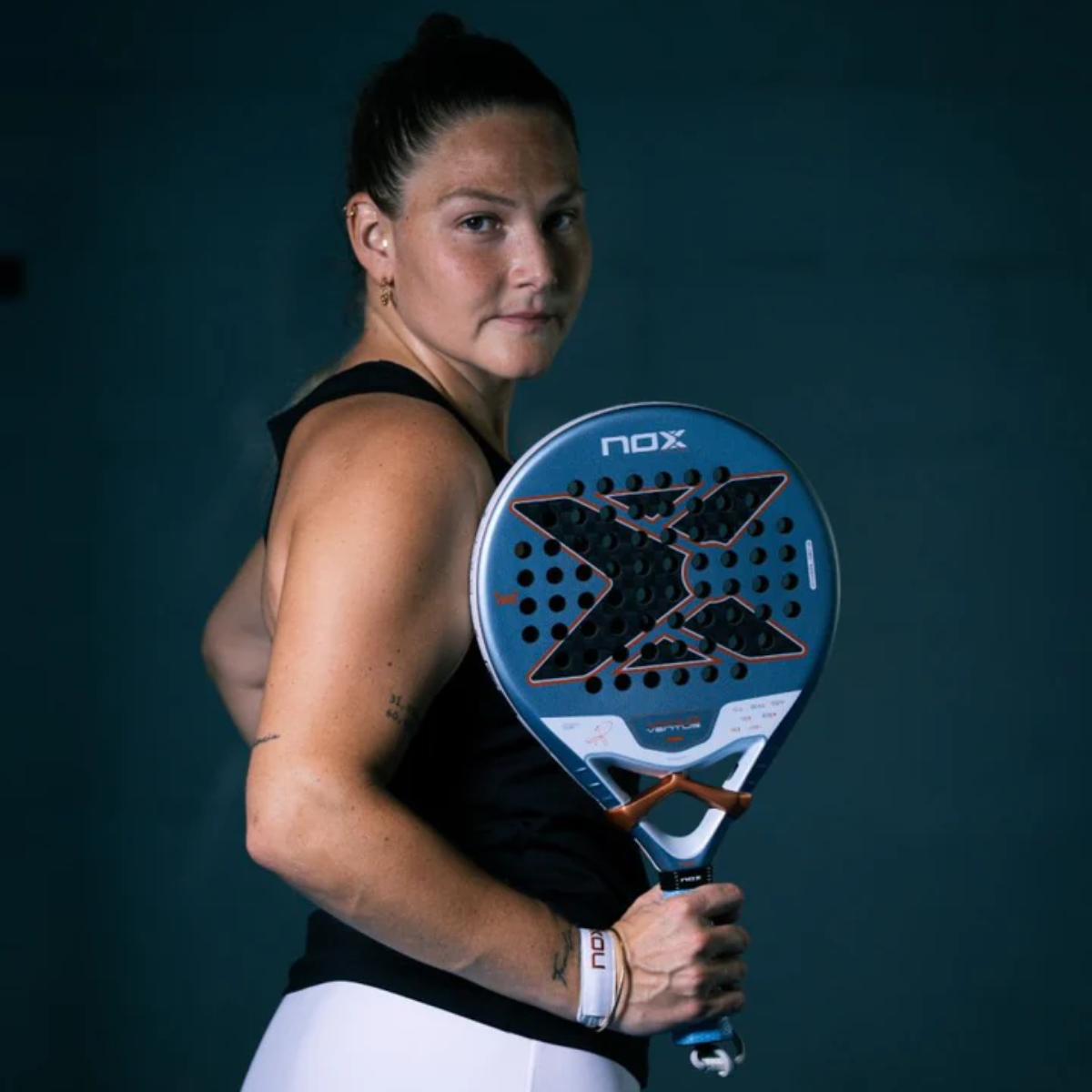 PVK10VENTUS1226_Nox_ML10_Ventus_Control_By_Aranzazu_Osoro_12K_Padel_Racket