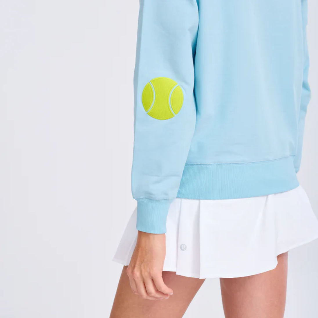 WSW332_Ame_Lulu_Womens_Love_All_Tennis_Sweatshirt_Light_Blue_Tennis_Patches